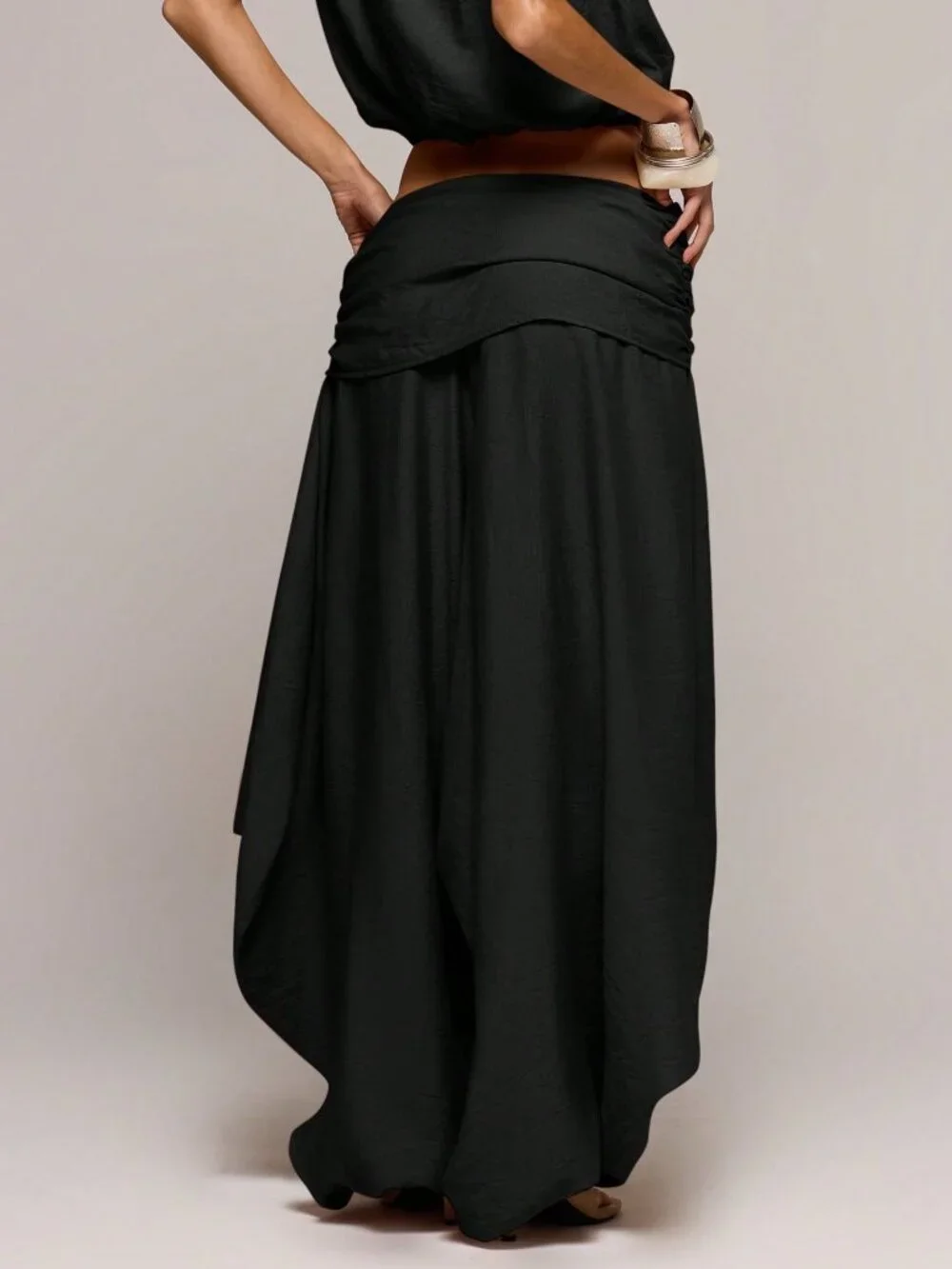 Black Casual Women's Low Rise Textured Drape Wide-Leg Trousers